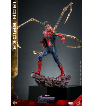 IRON  SPIDER ENDGAME HOT TOYS