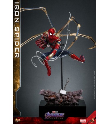 IRON  SPIDER ENDGAME HOT TOYS