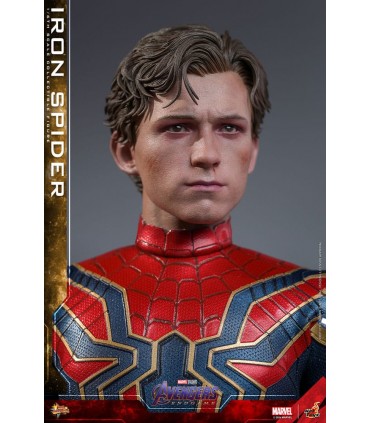 IRON  SPIDER ENDGAME HOT TOYS