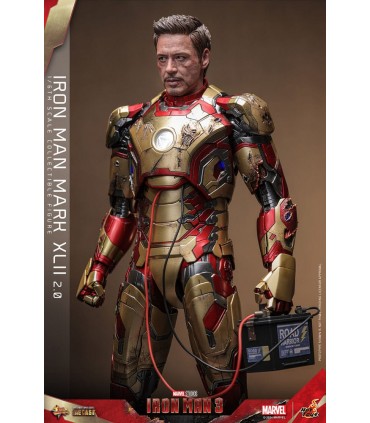 IRON MAN MARK XLII 2.0 HOT TOYS