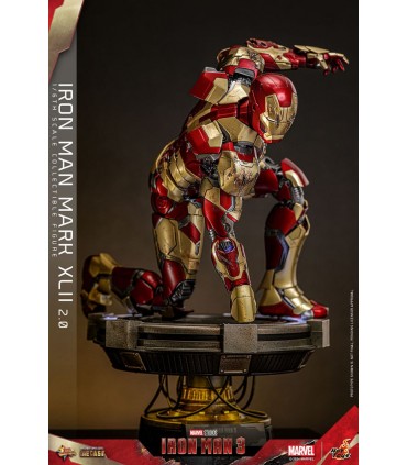 IRON MAN MARK XLII 2.0 HOT TOYS