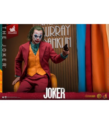 THE JOKER ARTISAN EDITION HOT TOYS