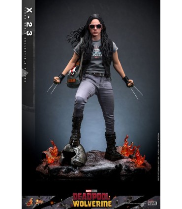 X-23 DEADPOOL & WOLVERINE HOT TOYS
