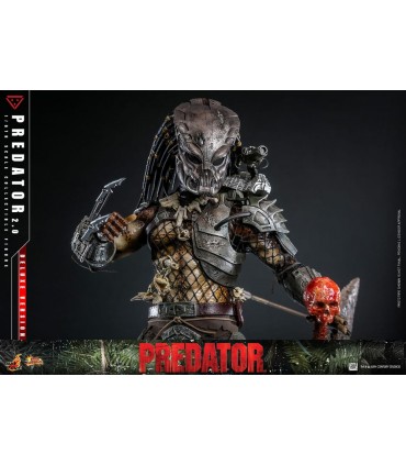 PREDATOR 2.0 DELUXE HOT TOYS