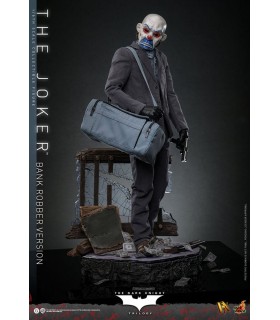 THE JOKER ROBBER BANK VERSION 2.0 HOT TOYS