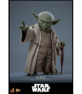 YODA MASTER , LA VENGANZA DE LOS SITH HOT TOYS