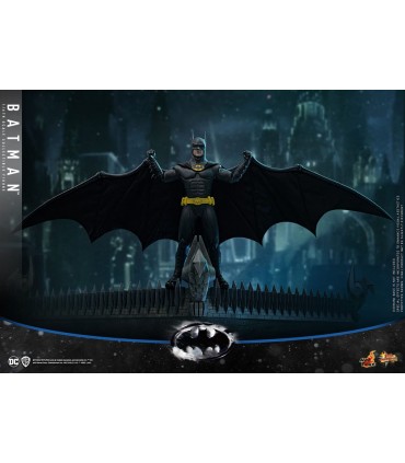 BATMAN RETURNS 2.0 HOT TOYS