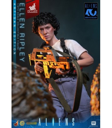 ELLEN RIPLEY ARTISAN EDITION HOT TOYS EXCLUSIVE